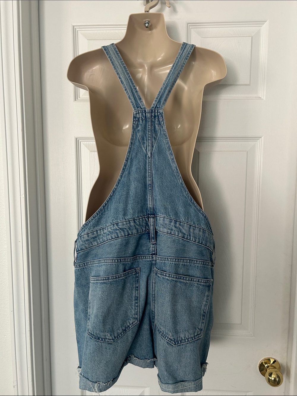 Madewell Medium Wash Denim Short Overalls - Picture 2 of 2